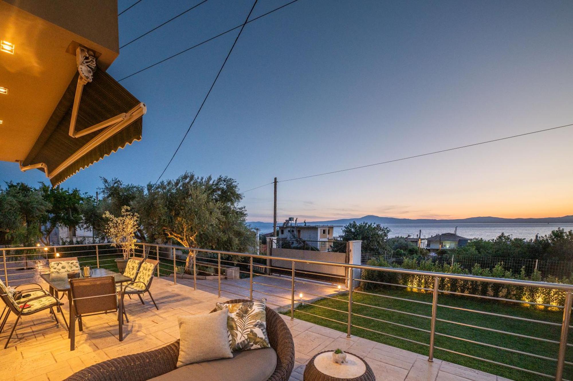 Вілла Thea Seaview Luxury Living Каламата Екстер'єр фото